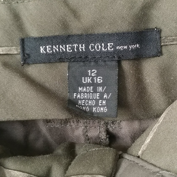 Green Pants - Picture 3 of 4